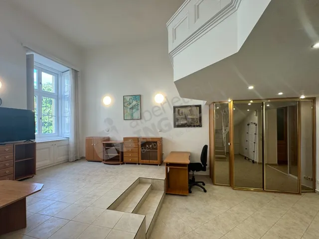 Kiadó lakás Budapest I. kerület, Móra Ferenc utca 75 nm