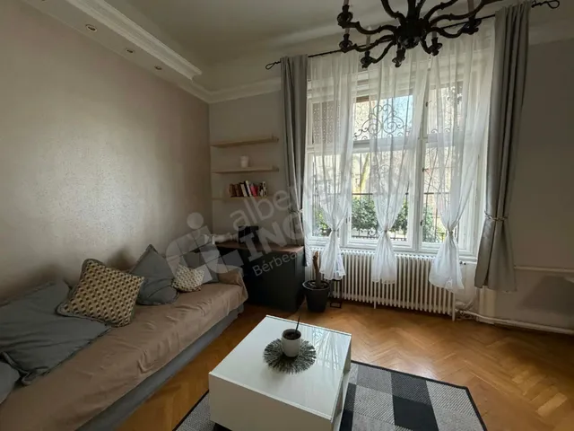 Kiadó lakás Budapest VI. kerület 55 nm
