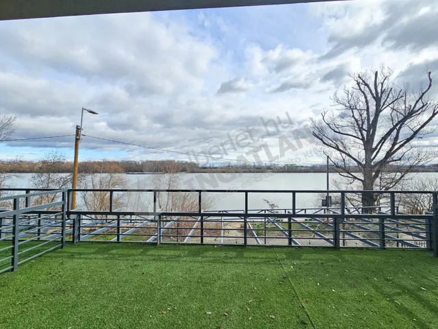Eladó lakás Budapest III. kerület, Losonc utca 67 nm