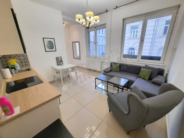 Kiadó lakás Budapest V. kerület, Lipótváros 50 nm