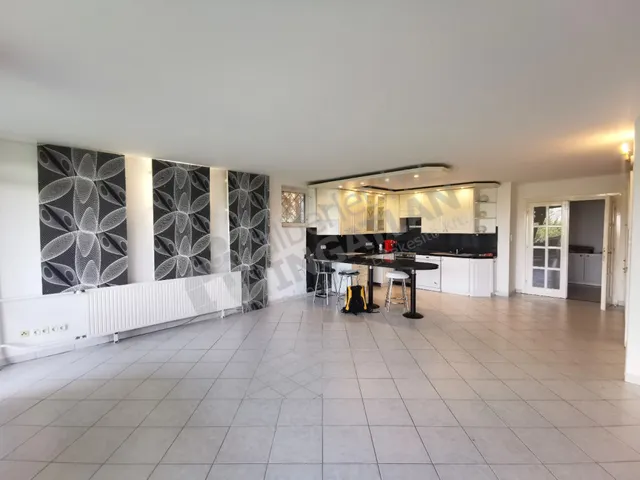 Kiadó lakás Budapest XII. kerület, Istenhegy 160 nm