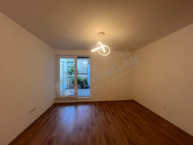 Kiadó lakás Budapest XIII. kerület, Csángó utca 30 nm