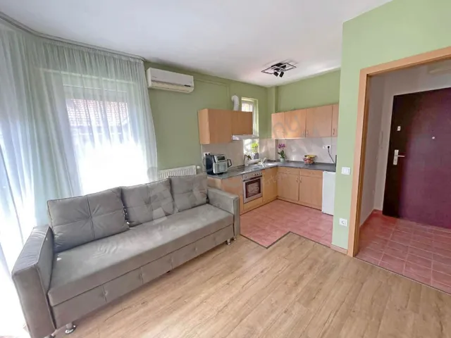 Kiadó lakás Budapest IX. kerület, Márton utca 43 nm