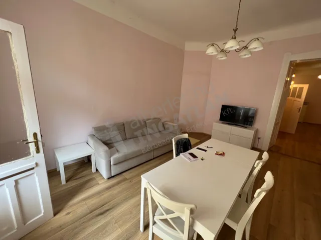 Kiadó lakás Budapest II. kerület, Országút, Szász Károly utca 113 nm