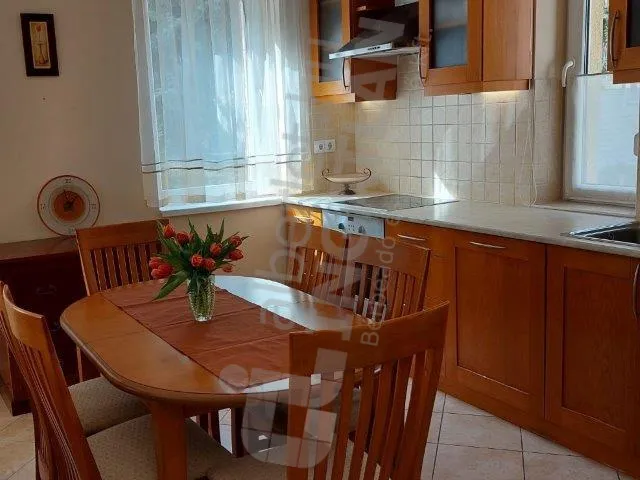 Kiadó lakás Budapest III. kerület, Királylaki út 63 nm