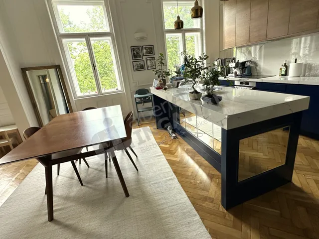 Kiadó lakás Budapest VI. kerület, Rippl-Rónai utca 110 nm