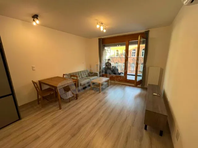 Kiadó lakás Budapest XIII. kerület, Szabolcs utca 44 nm