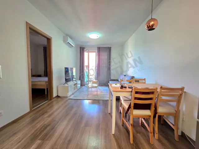 Kiadó lakás Budapest VIII. kerület, Corvin sétány 50 nm