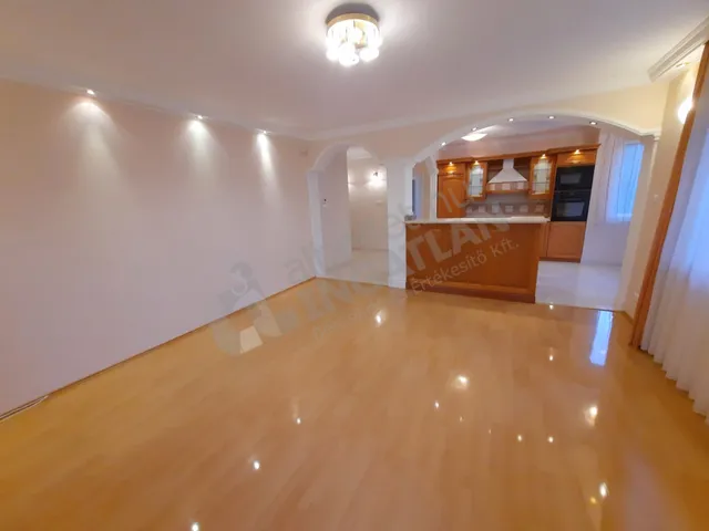 Kiadó lakás Budapest II. kerület, Kurucles 88 nm