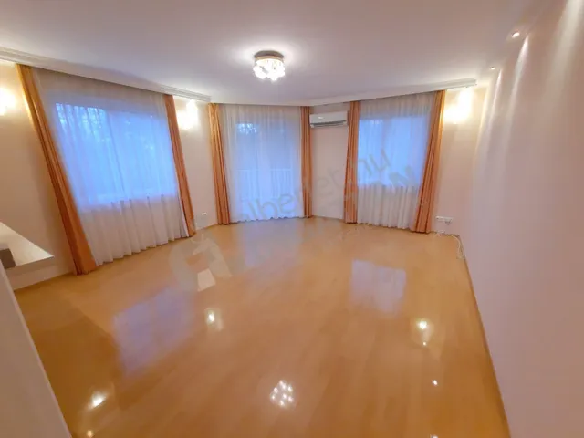 Kiadó lakás Budapest II. kerület, Kurucles, Labanc út 88 nm