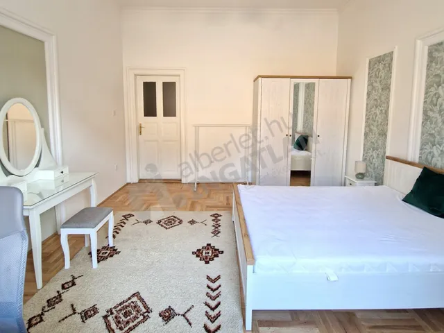 Kiadó lakás Budapest VII. kerület, Hutyra Ferenc utca 100 nm