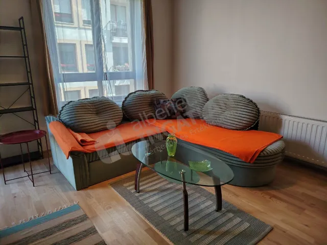Kiadó lakás Budapest VI. kerület 52 nm