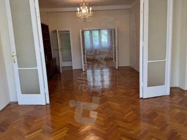 Kiadó lakás Budapest I. kerület, Attila út 93 nm
