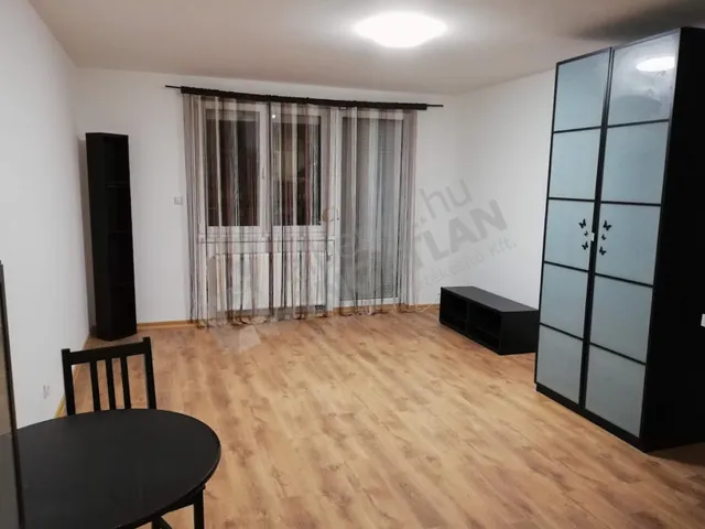 Kiadó lakás Budapest IX. kerület, Haller utca 55 nm