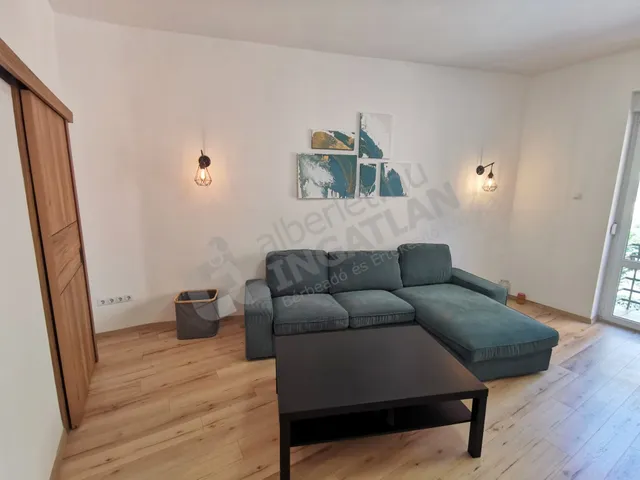 Kiadó lakás Budapest II. kerület, Varsányi Irén utca 59 nm