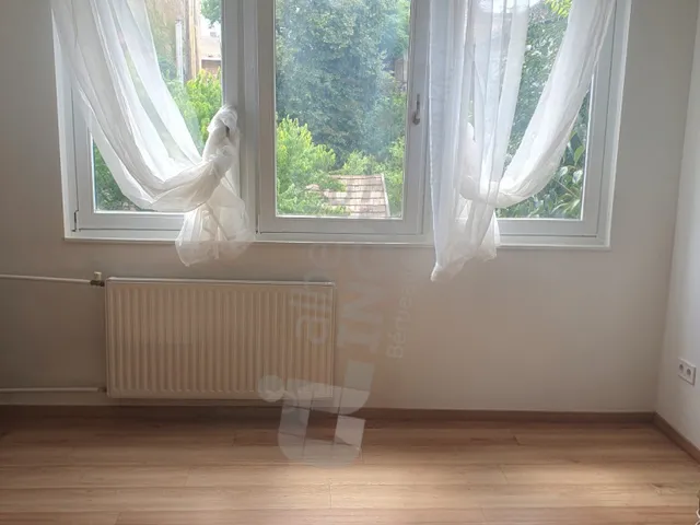 Kiadó lakás Budapest VIII. kerület, József utca 32 nm