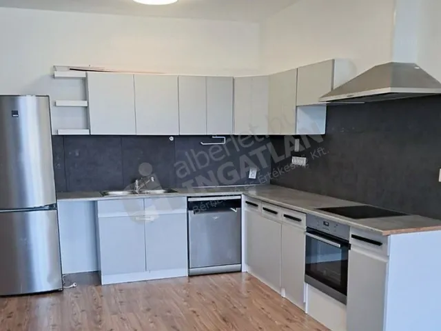 Kiadó lakás Budapest XVIII. kerület, Nemes utca 62 nm