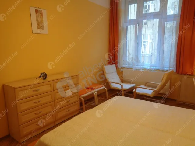 Kiadó lakás Budapest IX. kerület, Üllői út 74 nm