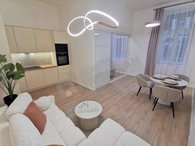 Kiadó lakás Budapest VI. kerület 39 nm