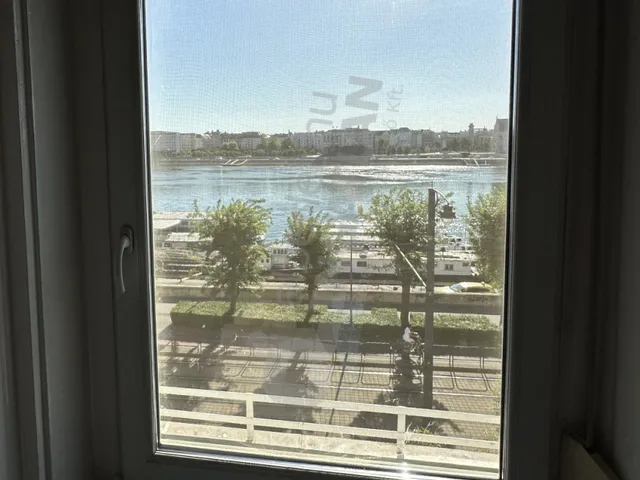 Kiadó lakás Budapest II. kerület, Bem rakpart 65 nm