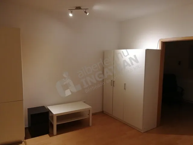Kiadó lakás Budapest VIII. kerület, Kálvária utca 38 nm