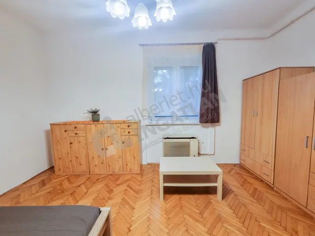 Kiadó lakás Budapest XIII. kerület, Petneházy utca 35 nm