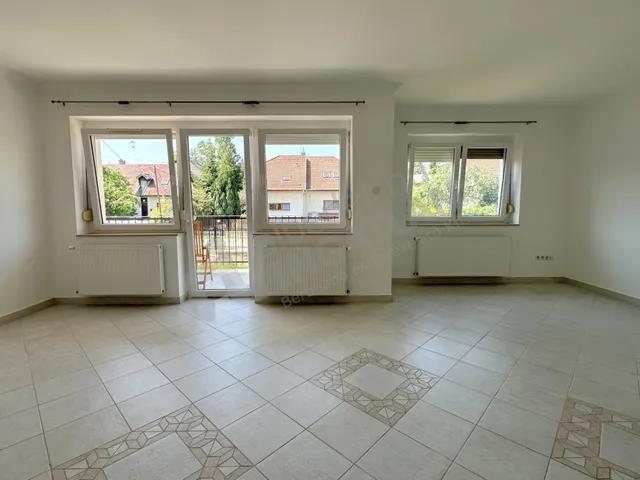 Kiadó ház Budapest II. kerület, Szabadság utca 230 nm