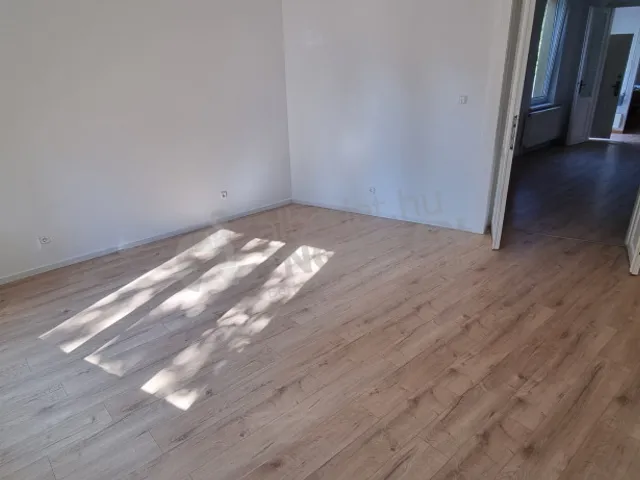 Kiadó lakás Budapest III. kerület, Csillaghegy, Kolozsvári utca 67 nm