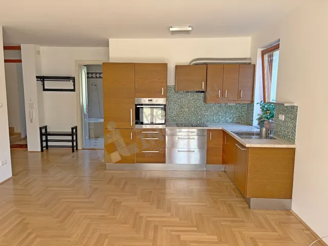 Kiadó lakás Budapest II. kerület 70 nm