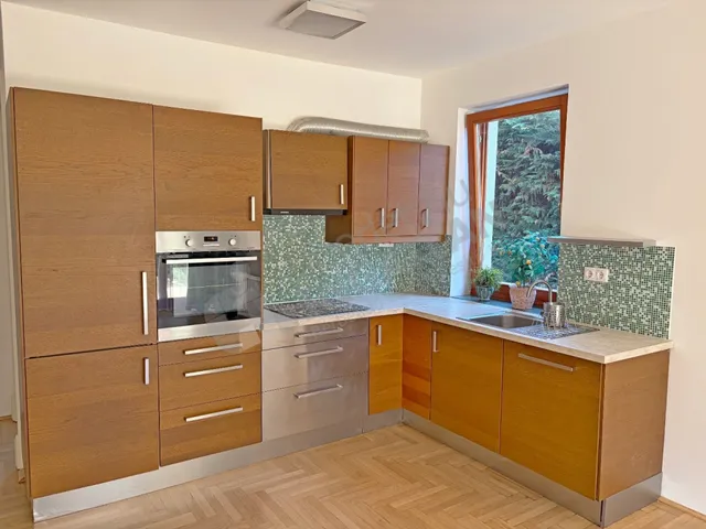 Kiadó lakás Budapest II. kerület, Kisfaludy utca 70 nm