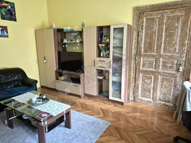 Kiadó lakás Budapest VI. kerület, Vörösmarty utca 46 nm