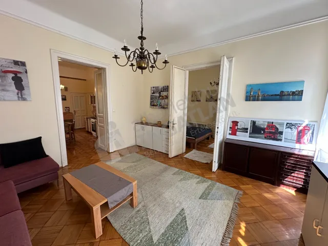 Kiadó lakás Budapest VIII. kerület, Práter utca 95 nm