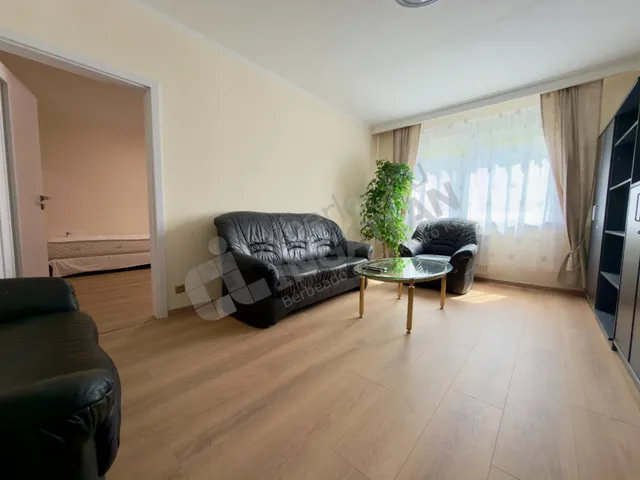 Kiadó lakás Budapest IV. kerület, Istvántelek 71 nm