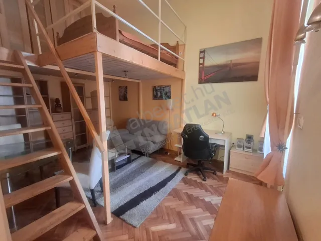 Kiadó lakás Budapest VI. kerület, Csengery utca 28 nm