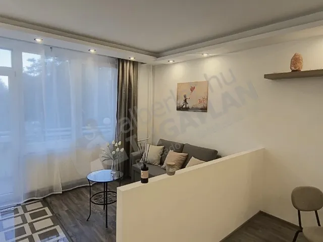 Kiadó lakás Budapest XXI. kerület, Kossuth Lajos utca 33 nm