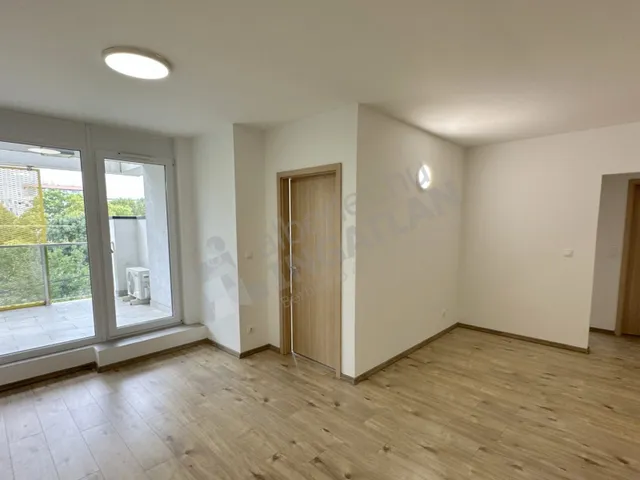 Kiadó lakás Budapest XIII. kerület, Angyalföld, Tahi utca 57 nm