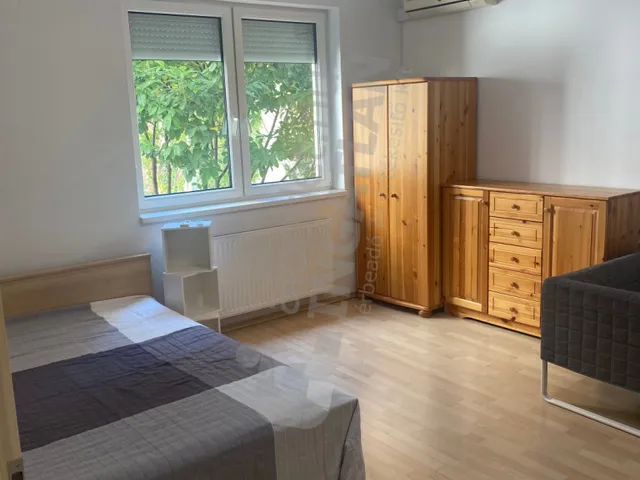 Kiadó lakás Budapest VIII. kerület, Mária utca 36 nm