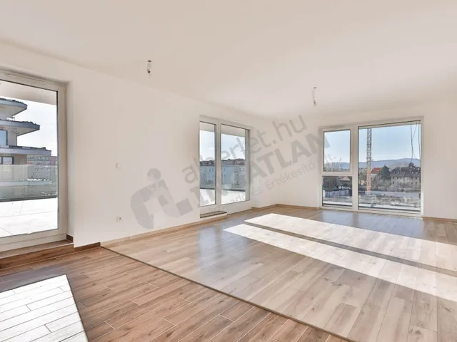 Kiadó lakás Budapest XIV. kerület, Bartl János utca 86 nm