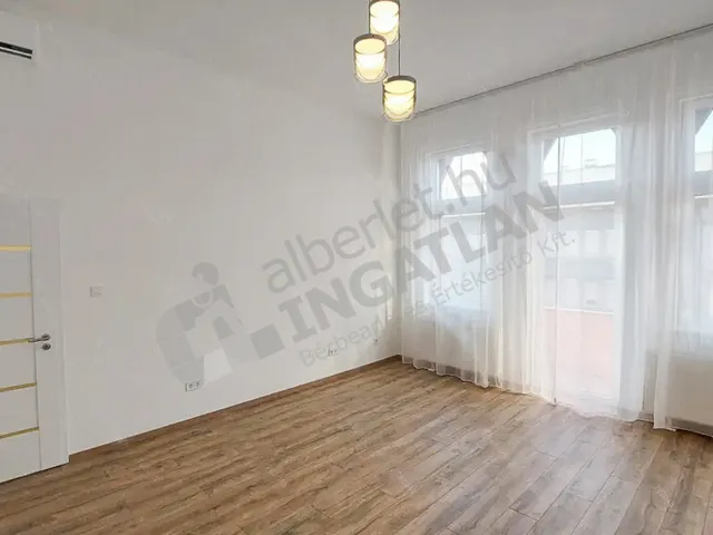 Kiadó lakás Budapest VII. kerület, Péterfy Sándor utca 45 nm