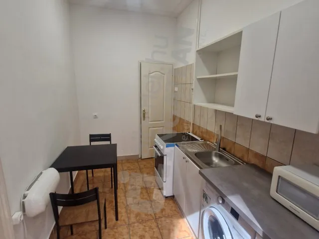Kiadó lakás Budapest VI. kerület, Izabella utca 28 nm