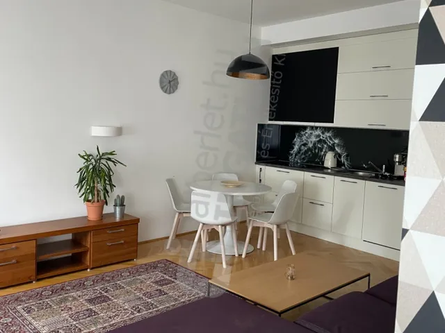 Kiadó lakás Budapest V. kerület, Belváros 95 nm