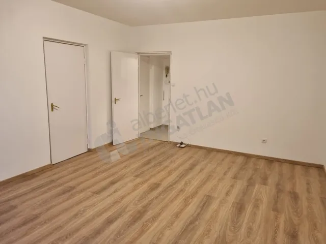 Kiadó lakás Budapest XIV. kerület, Tihany utca 46 nm