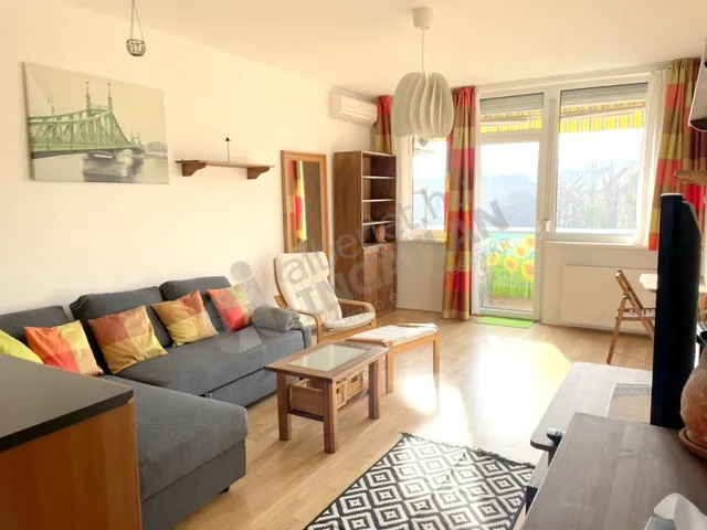 Kiadó lakás Budapest XII. kerület, Krisztinaváros XII. ker., Böszörményi út 61 nm