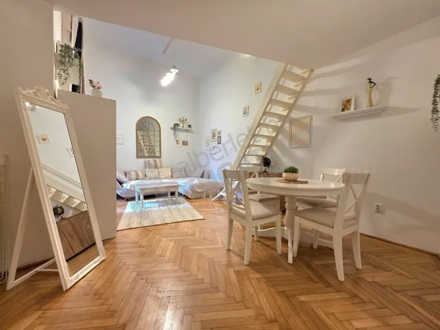 Kiadó lakás Budapest V. kerület, Belváros, Belgrád rakpart 35 nm