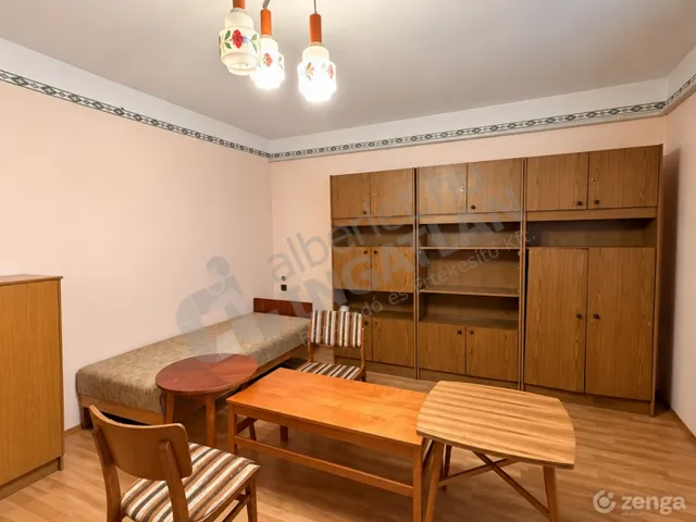 Kiadó kereskedelmi és ipari ingatlan Budapest X. kerület, Felsőrákos, Dömsödi utca 140 nm