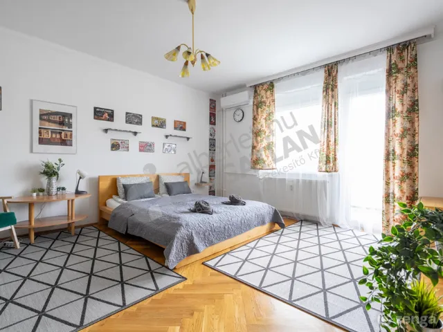 Kiadó lakás Budapest XIII. kerület, Újlipótváros, Victor Hugo utca 43 nm