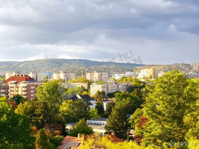 Kiadó lakás Budapest XI. kerület, Kondorosi út 65 nm