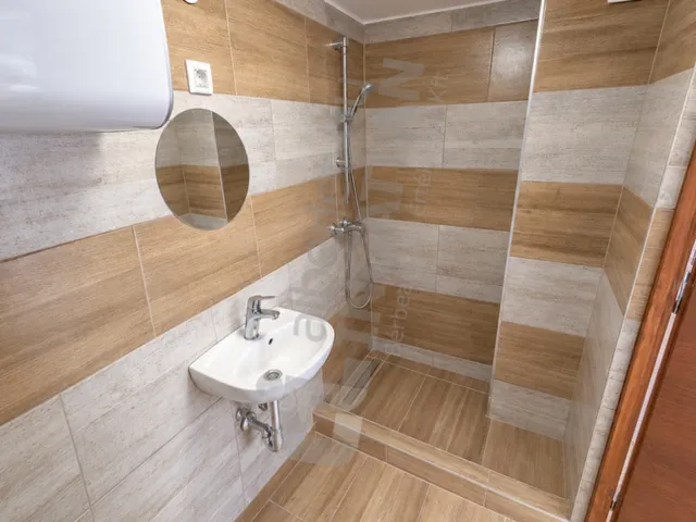 Kiadó kereskedelmi és ipari ingatlan Érd, Bajcsy-Zsilinszky út 21 nm