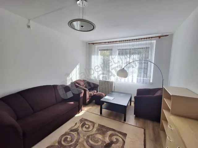 Kiadó lakás Budapest XIII. kerület, Röppentyű köz 35 nm