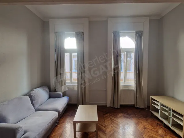 Kiadó lakás Budapest VII. kerület, Belső-Erzsébetváros, Kazinczy utca 42 nm